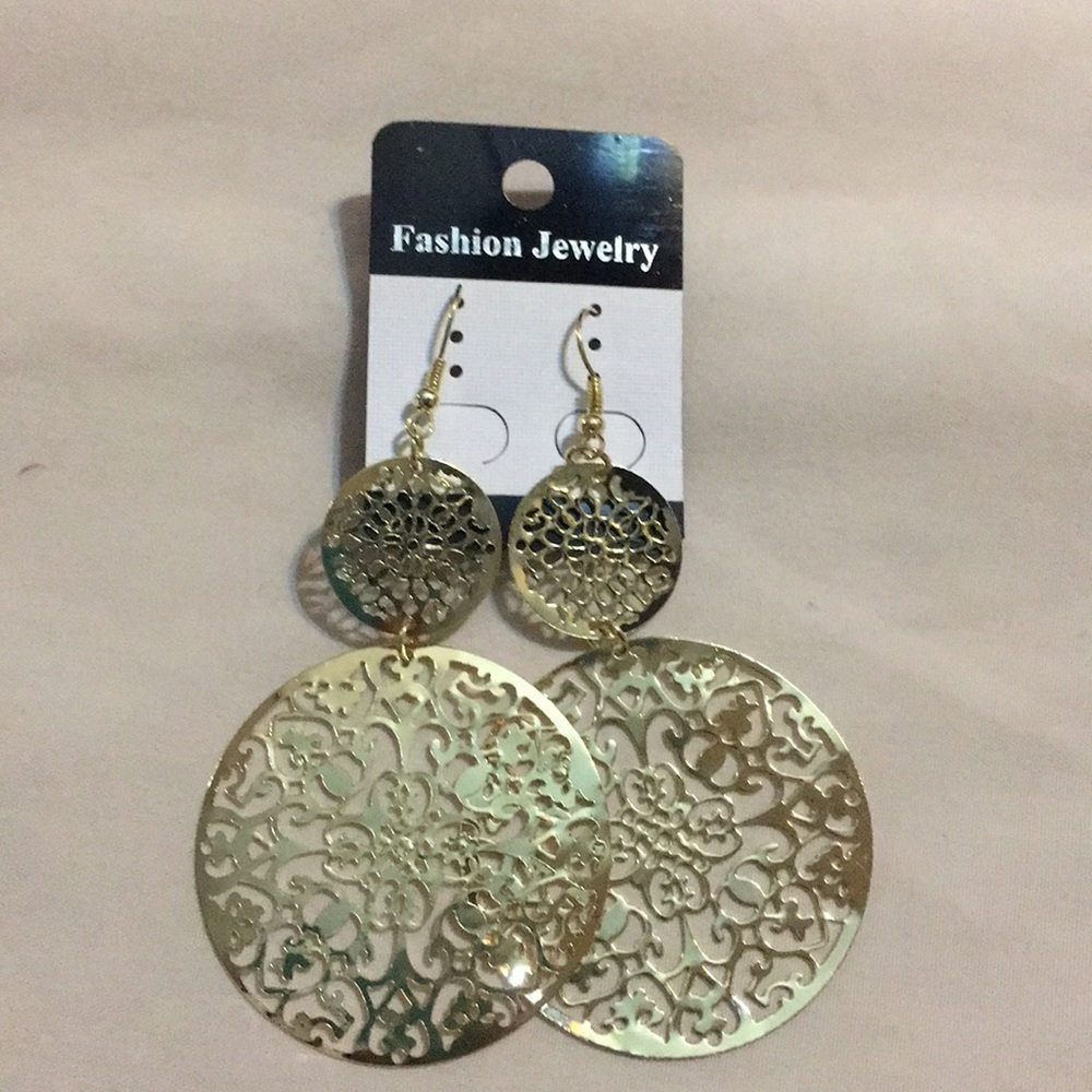 🔥Brand new fashion jewelry earrings